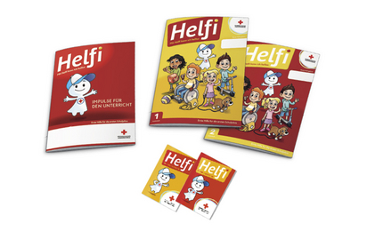 © Österreichisches Jugendrotkreuz (ÖJRK) Zeitschriften mit dem Titel "Helfi" liegen nebeneinander